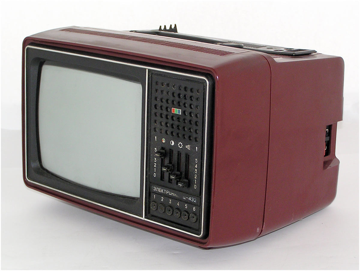 Телевизор 80 х. Электроника ц432. Цветной телевизор электроника ц 401м. Телевизор переносный «электроника 408д». Телевизор электроника вл-100.